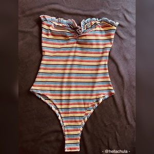 SHEIN Stripped Strapless Bodysuit ❤️